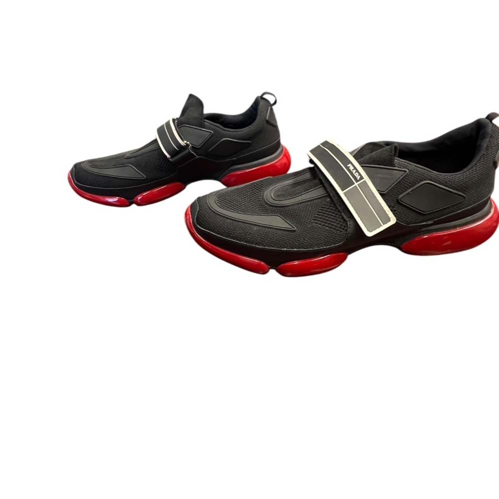 Prada Cloudbust Sneakers in black - Picture 8 of 11